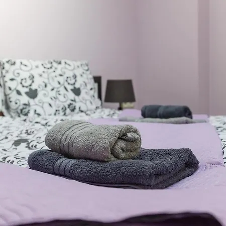 House Apartment *